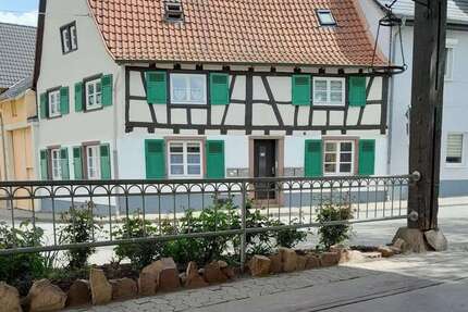 Wohnung Windesheim - 4 Zimmer, 120 m&sup2;, 1.000&euro; | Angebot:25203636