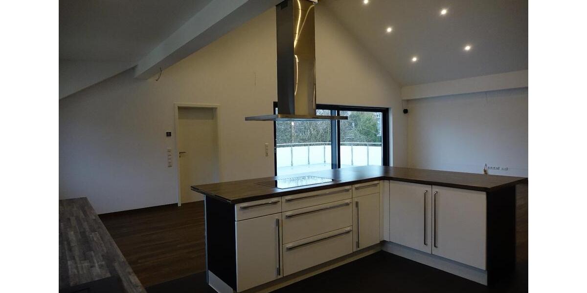 Maisonettenwohnung Bad Schönborn - 5 Zimmer, 172 m&sup2;, 2.100&euro; | Angebot:26278589