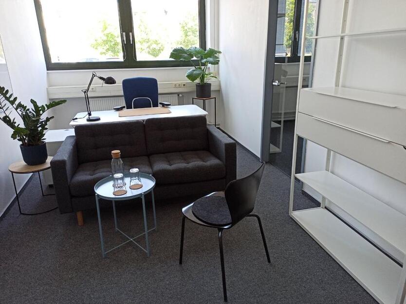 Büroraum oder Schreibtisch im Cowork Neuwerk All-In Miete