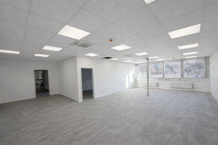 Gewerbeobjekt Rottendorf - 2.990&euro; | Angebot:25727681