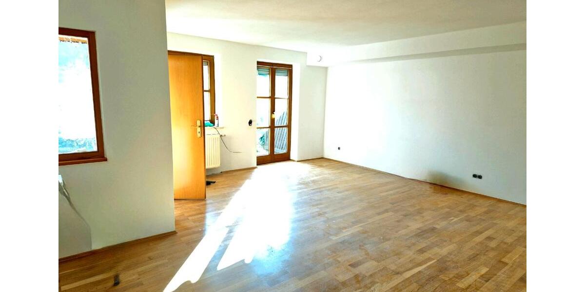 Terrassenwohnung Essing - 3 Zimmer, 85 m&sup2;, 790&euro; | Angebot:26013038