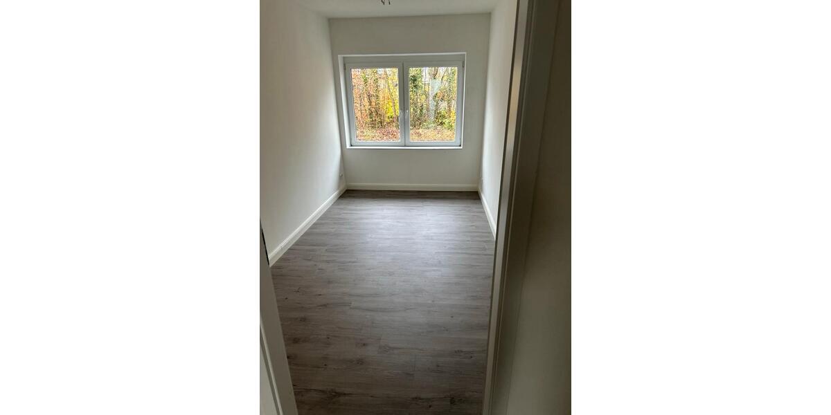 Erdgeschoßwohnung Großenwiehe - 3 Zimmer, 84 m&sup2;, 950&euro; | Angebot:24455880