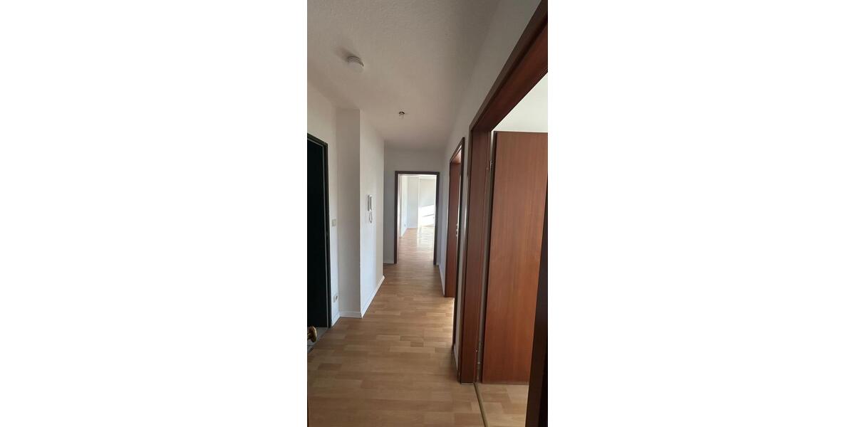 Dachgeschoßwohnung München Berg am Laim - 3 Zimmer, 77 m&sup2;, 1.400&euro; | Angebot:25056723
