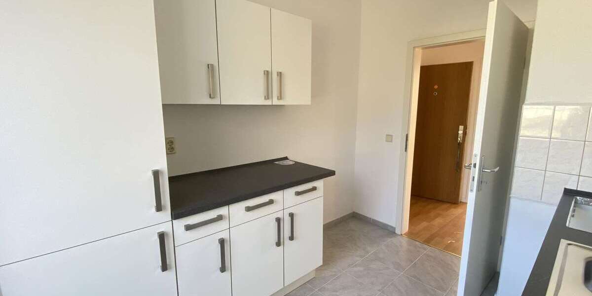 Etagenwohnung Groß Schacksdorf Waldsiedlung - 3 Zimmer, 79 m&sup2;, 389&euro; | Angebot:26112960