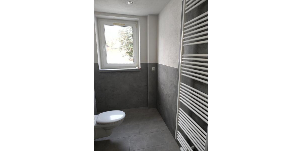 Erdgeschoßwohnung Bad Elster - 2 Zimmer, 60 m&sup2;, 480&euro; | Angebot:24653937