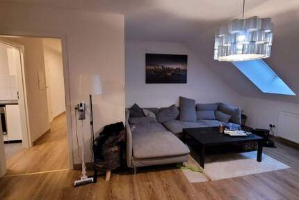 Wohnung Giebelstadt - 3 Zimmer, 82 m&sup2;, 695&euro; | Angebot:26657142