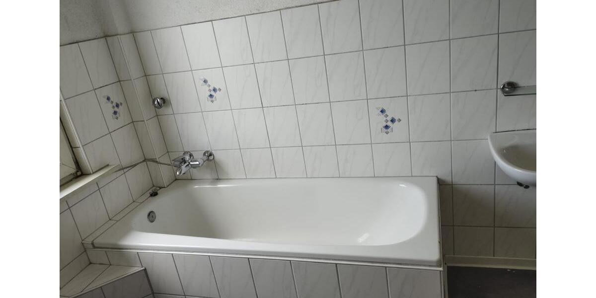 Etagenwohnung Lennestadt - 3 Zimmer, 90 m&sup2;, 600&euro; | Angebot:26377442
