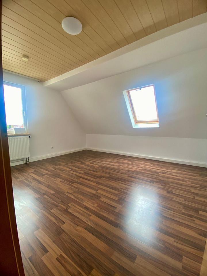 3-Zimmer Wohnung an alleinstehende Person zimmer