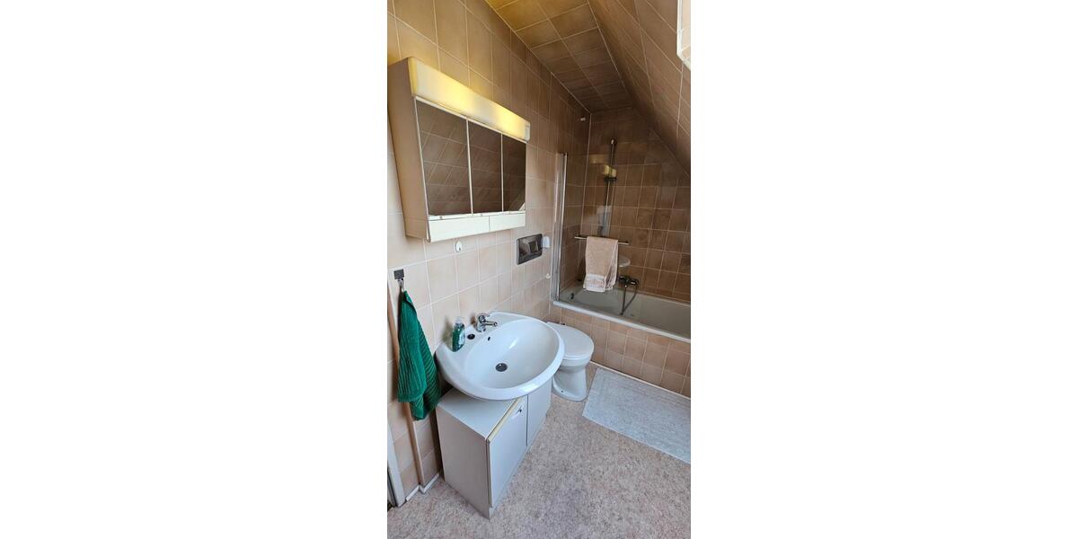 Dachgeschoßwohnung Osnabrück Eversburg - 2 Zimmer, 65 m&sup2;, 500&euro; | Angebot:26579177