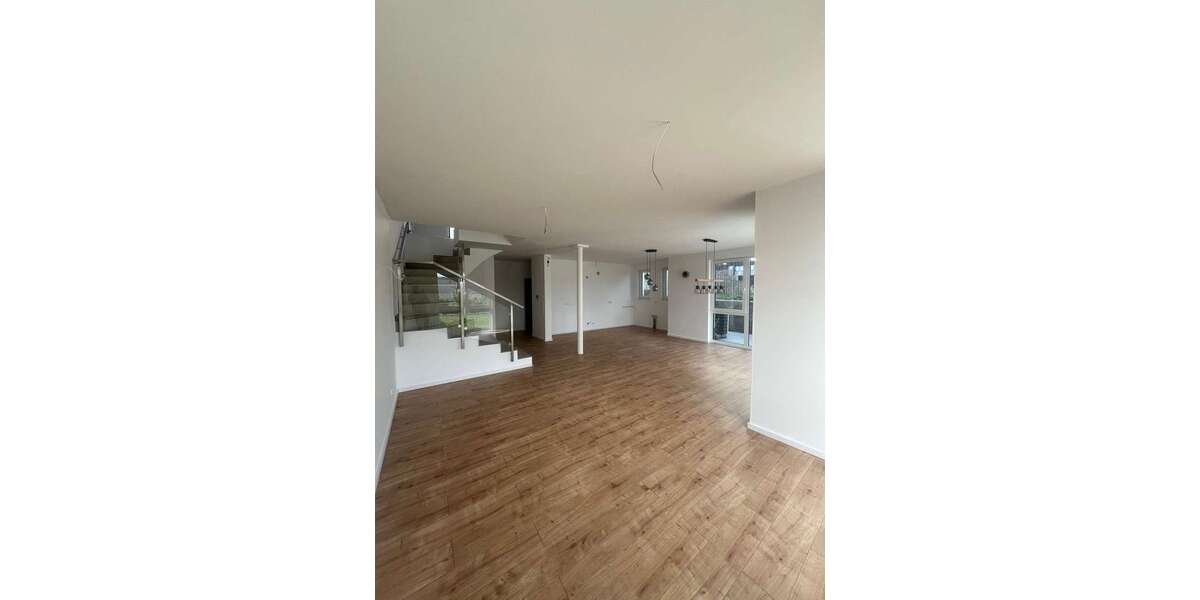 Einfamilienhaus Rümmelsheim - 6 Zimmer, 182 m&sup2;, 2.000&euro; | Angebot:26217152