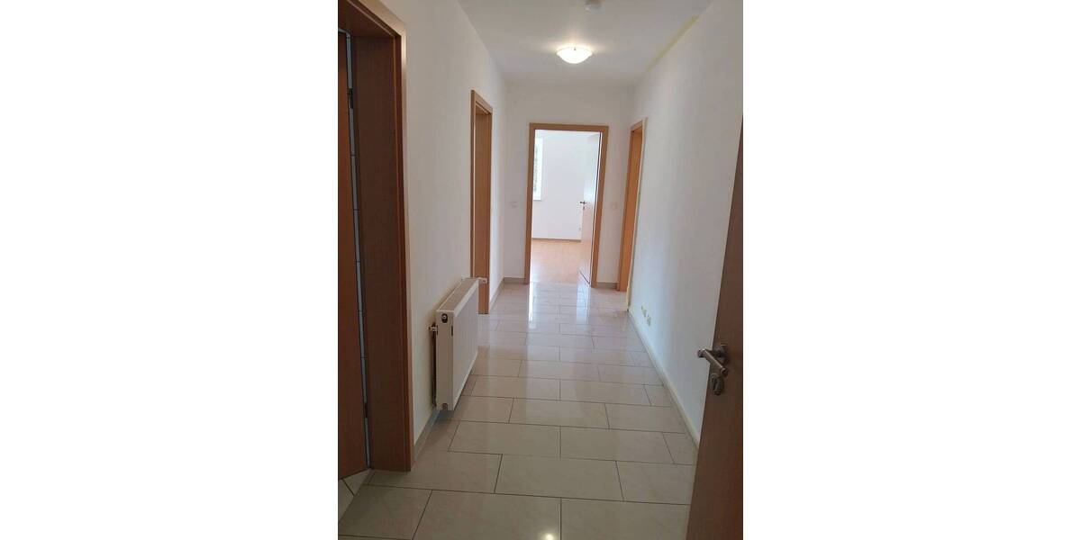 Etagenwohnung Berching Pollanten - 3 Zimmer, 94 m&sup2;, 850&euro; | Angebot:26486216