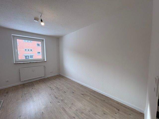 Etagenwohnung Brunsbüttel Brunsbüttel-Nord - 3 Zimmer, 77 m&sup2;, 654&euro; | Angebot:25661052