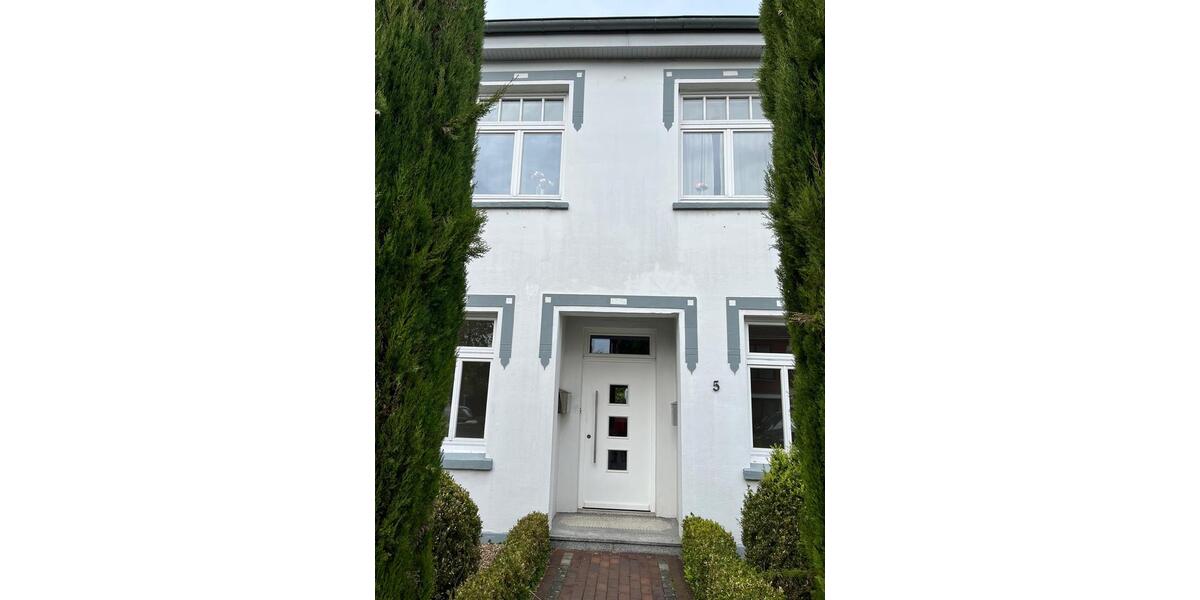 Erdgeschoßwohnung Vechta - 3 Zimmer, 120 m&sup2;, 1.350&euro; | Angebot:26458005