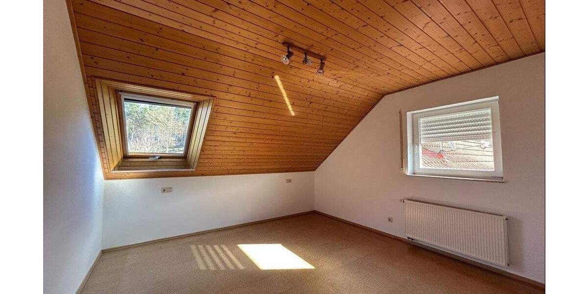 Etagenwohnung Schopfloch Köhlau - 5 Zimmer, 130 m&sup2;, 750&euro; | Angebot:25729747