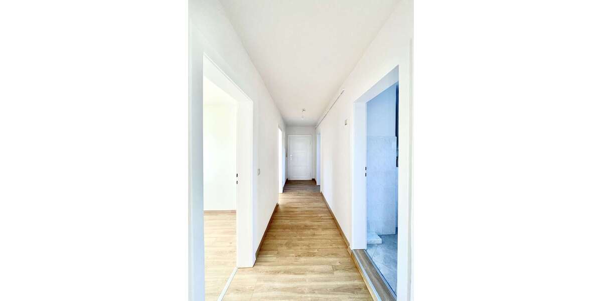 Wohnung zum Mieten in Wolfen 459,60 € 57.45 m² 3 zimmer