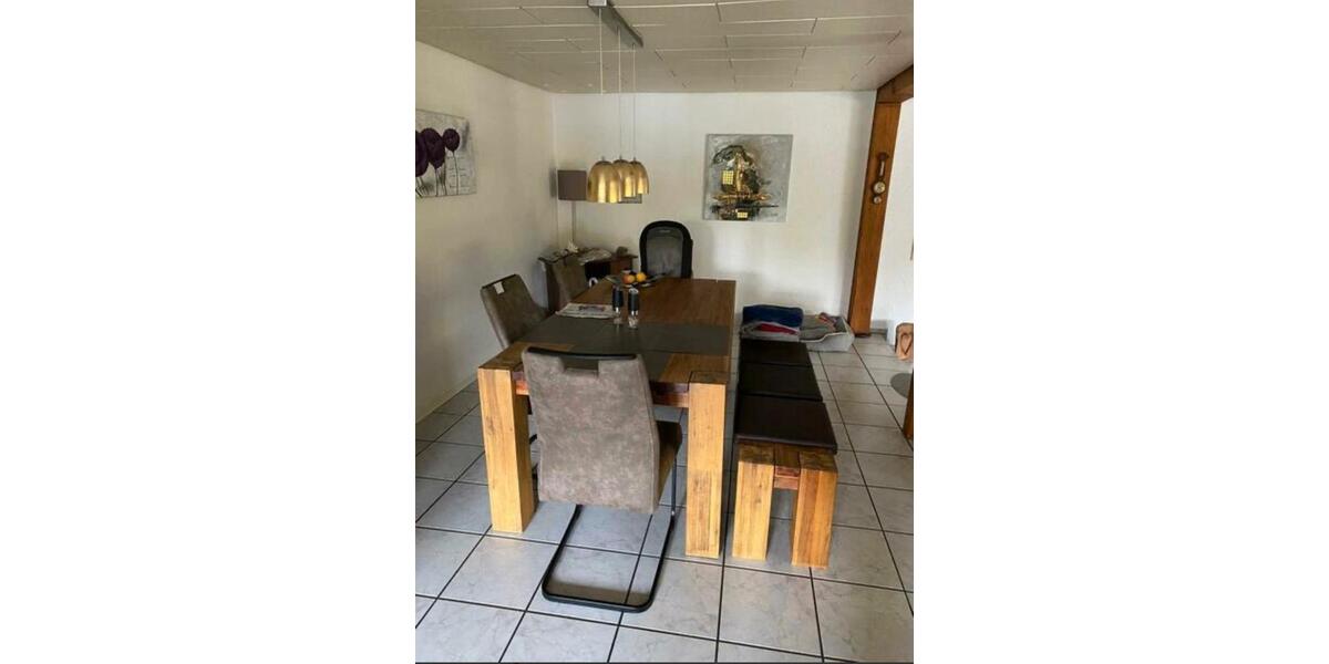 Etagenwohnung Schallstadt - 5 Zimmer, 180 m&sup2;, 2.550&euro; | Angebot:25990826