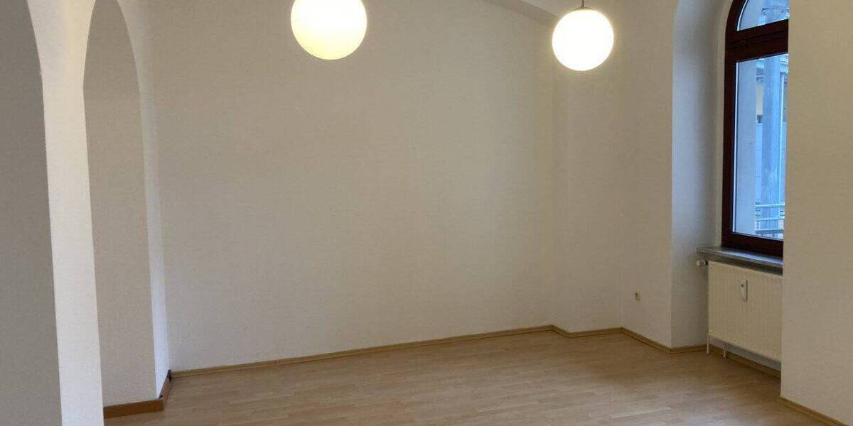 Gewerbeobjekt Zwickau Innenstadt - 4 Zimmer, 125 m&sup2;, 900&euro; | Angebot:26799252