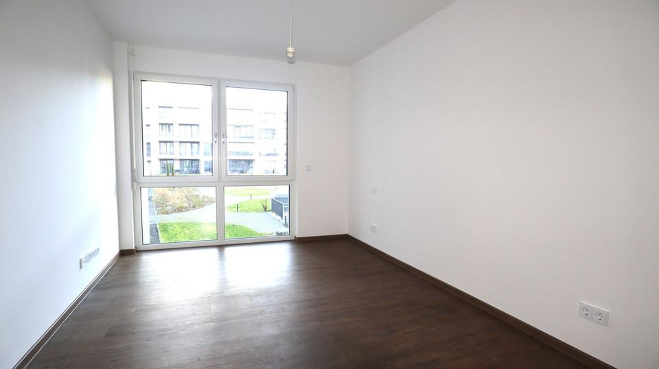 Etagenwohnung Bergisch Gladbach - 2 Zimmer, 82 m&sup2;, 1.190&euro; | Angebot:25444620