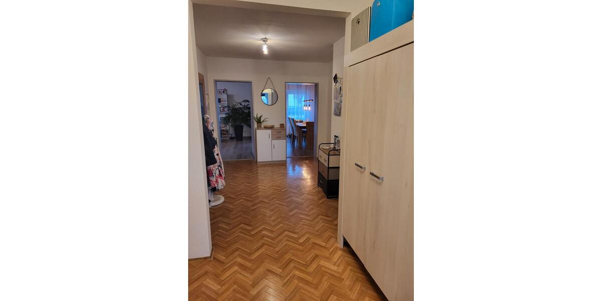 Etagenwohnung Wolfsburg Ehmen - 4 Zimmer, 110 m&sup2;, 950&euro; | Angebot:26018132