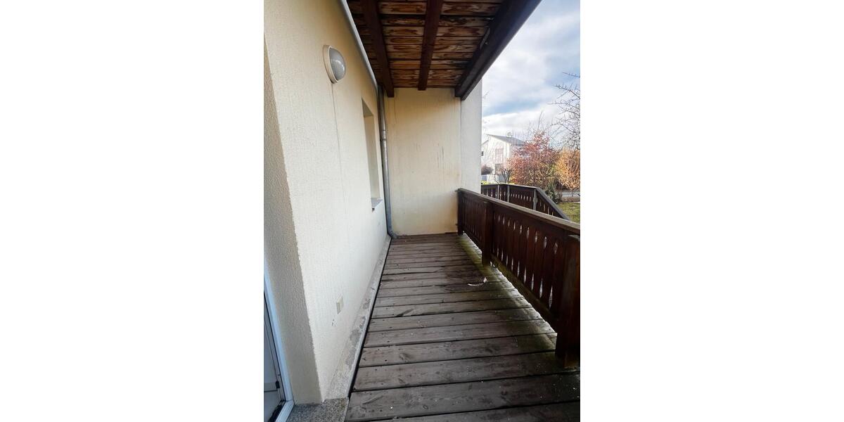 Hochparterre Döbeln - 1 Zimmer, 43 m&sup2;, 280&euro; | Angebot:25988079