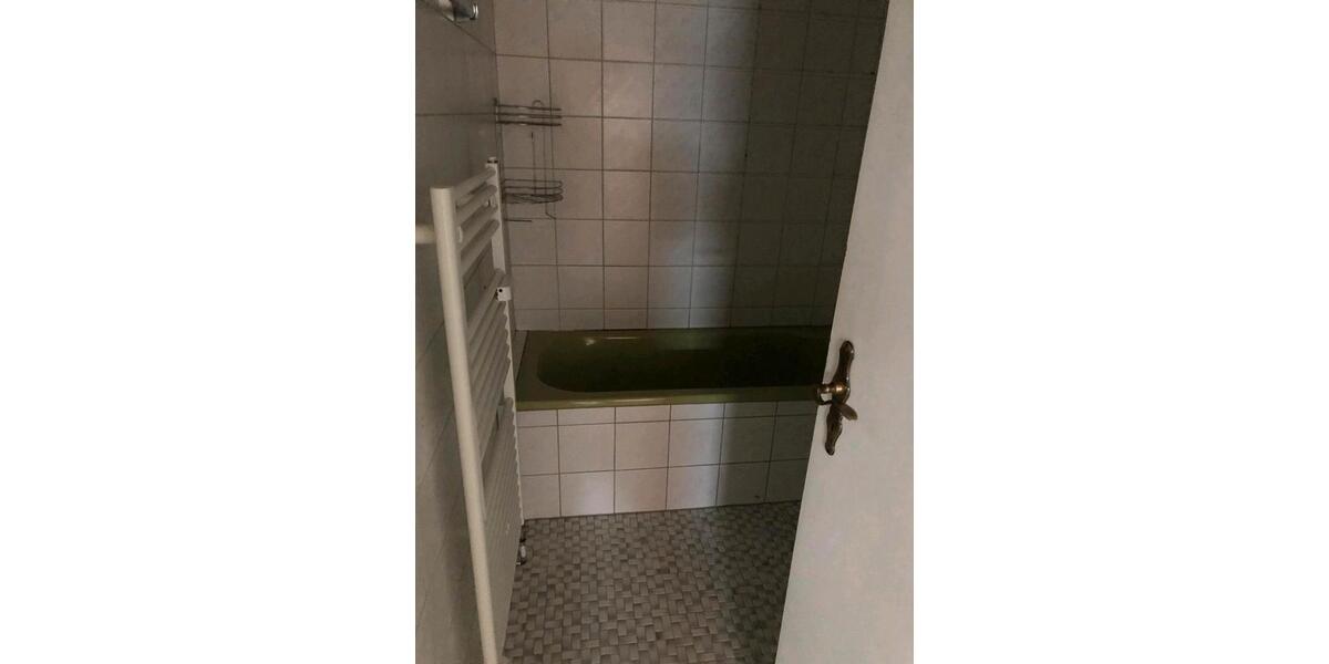 Dachgeschoßwohnung Krefeld - 2 Zimmer, 59 m&sup2;, 770&euro; | Angebot:24778093