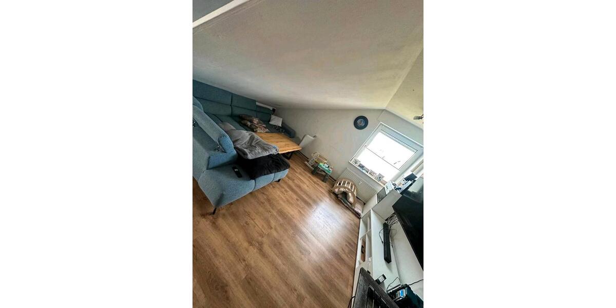 Dachgeschoßwohnung Wallenhorst - 3 Zimmer, 81 m&sup2;, 550&euro; | Angebot:26035197