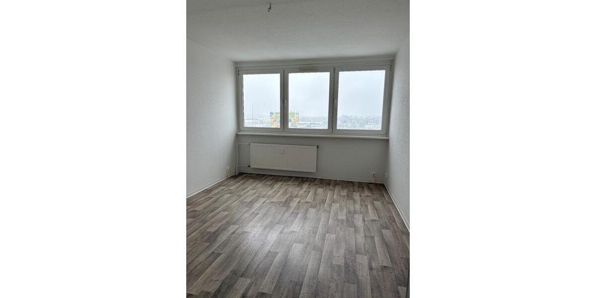Etagenwohnung Neubrandenburg - 1 Zimmer, 24 m&sup2;, 280&euro; | Angebot:24980120