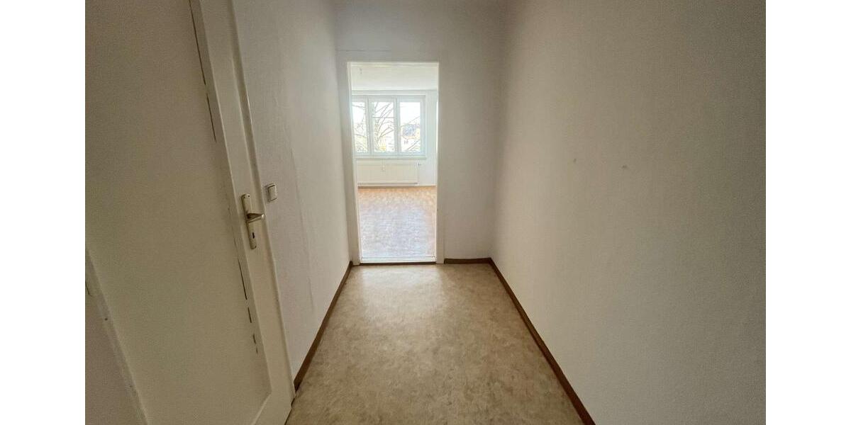 Erdgeschoßwohnung Hainichen - 1 Zimmer, 24 m&sup2;, 141&euro; | Angebot:26086389