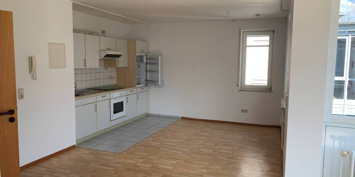 Etagenwohnung Backnang - 2 Zimmer, 47 m&sup2;, 665&euro; | Angebot:24029390