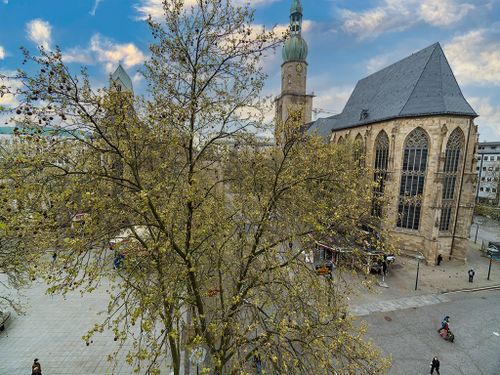 Wohnen direkt neben dem Europa Brunnen und der ST. Marienkirche 2.5 zimmer