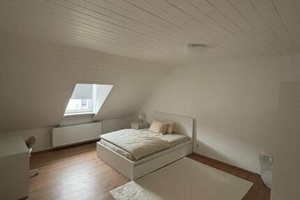 ATTRAKTIVES WG-ZIMMER IN TOP-ANBINDUNG – FRANKFURT-GALLUS 1 zimmer