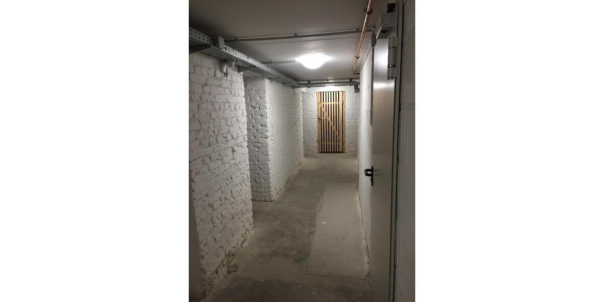 Etagenwohnung Rudolstadt - 2 Zimmer, 80 m&sup2;, 720&euro; | Angebot:26446709
