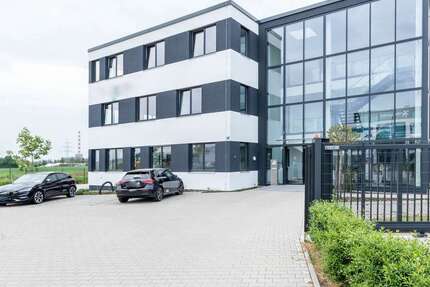 Büro in Großmehring 3.439 € 327.48 m² zimmer