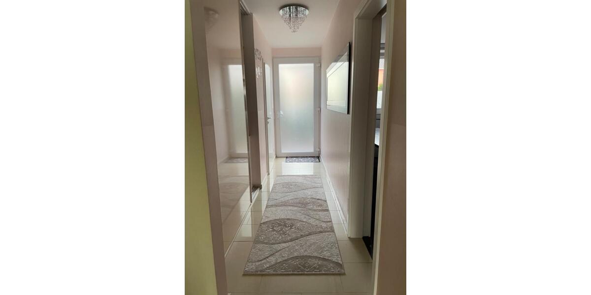 Reihenhaus Berlin Spandau - 5 Zimmer, 142 m&sup2;, 2.600&euro; | Angebot:25832956