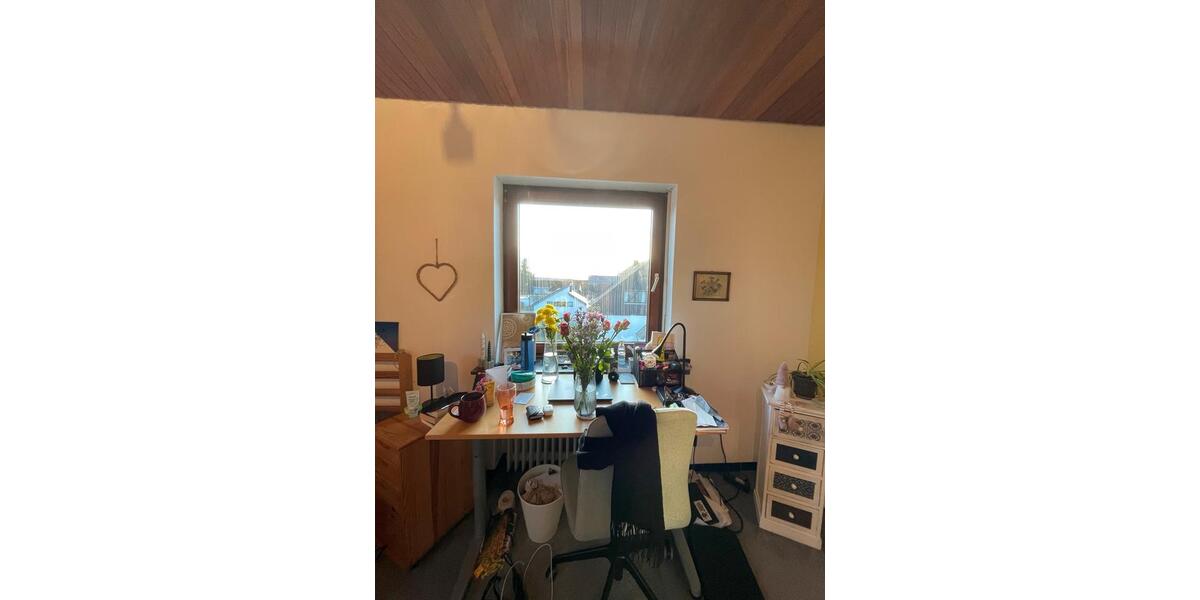 Wohnen auf Zeit Trier Kürenz - 3 Zimmer, 60 m&sup2;, 350&euro; | Angebot:25025261