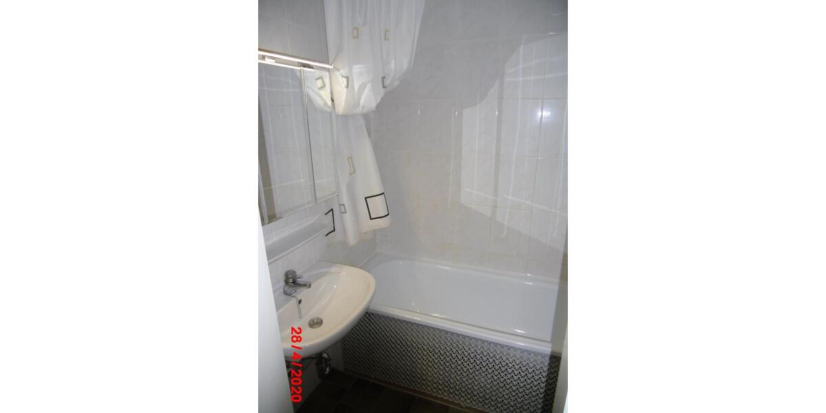 Möbliertes, ruhiges Apartment mit Balkon und traumhaftem Panorama 1 zimmer