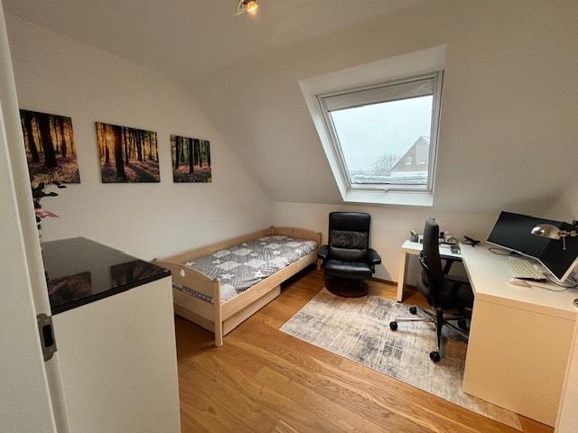 Wohnen auf Zeit Hannover Döhren-Wülfel - 4 Zimmer, 80 m&sup2;, 520&euro; | Angebot:25217071
