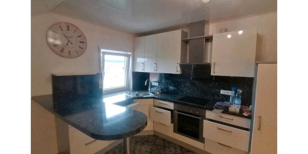 Dachgeschoßwohnung Langgöns - 3 Zimmer, 90 m&sup2;, 1.100&euro; | Angebot:26614041