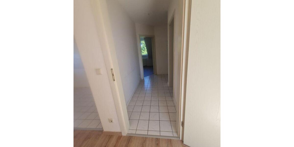 Etagenwohnung Coswig (Anhalt) - 2 Zimmer, 45 m&sup2;, 327&euro; | Angebot:26581922