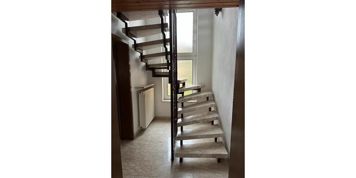 Wohnen auf Zeit Petersaurach - 6 Zimmer, 20 m&sup2;, 260&euro; | Angebot:26114775