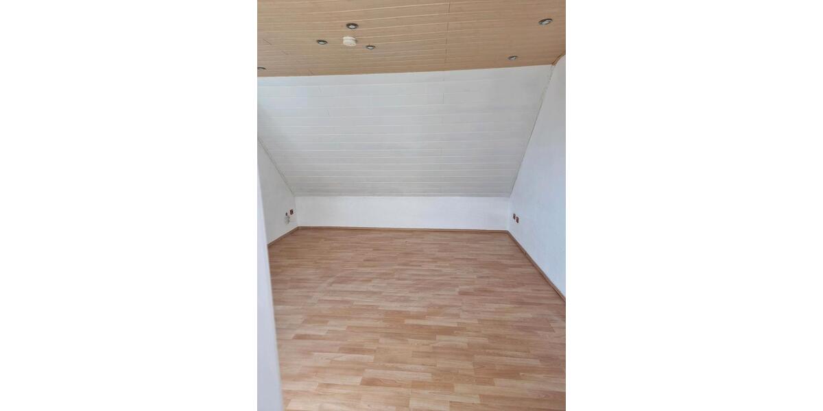 Etagenwohnung Heidenheim an der Brenz Aufhausen - 3 Zimmer, 52 m&sup2;, 900&euro; | Angebot:24819040