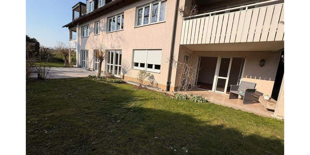 Etagenwohnung Nürnberg Gaismannshof - 4 Zimmer, 145 m&sup2;, 2.000&euro; | Angebot:25999687