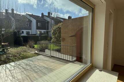 Haus Mainz-Kostheim Kostheim - 5 Zimmer, 142 m&sup2;, 2.100&euro; | Angebot:25597200