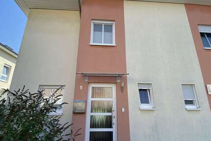 Haus zum Mieten in Kaiserslautern 1.330 € 149 m² 5 zimmer