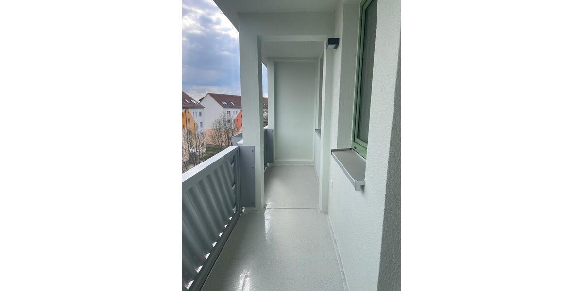 Etagenwohnung Oederan - 4 Zimmer, 99 m&sup2;, 695&euro; | Angebot:26547174