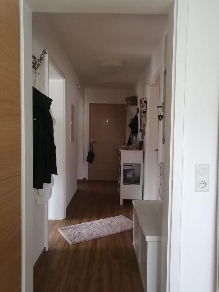 Sonnige 3 Zimmerwohnung mit Balkon und EBK
