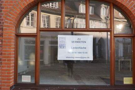 Ladenfläche 130m² in 1B-Lage , Am Sande in 21335 Lüneburg, Ladengeschäft, Einzelhandelsfläche , zzgl. 30m² Nebenflächen - sofort frei 1 zimmer