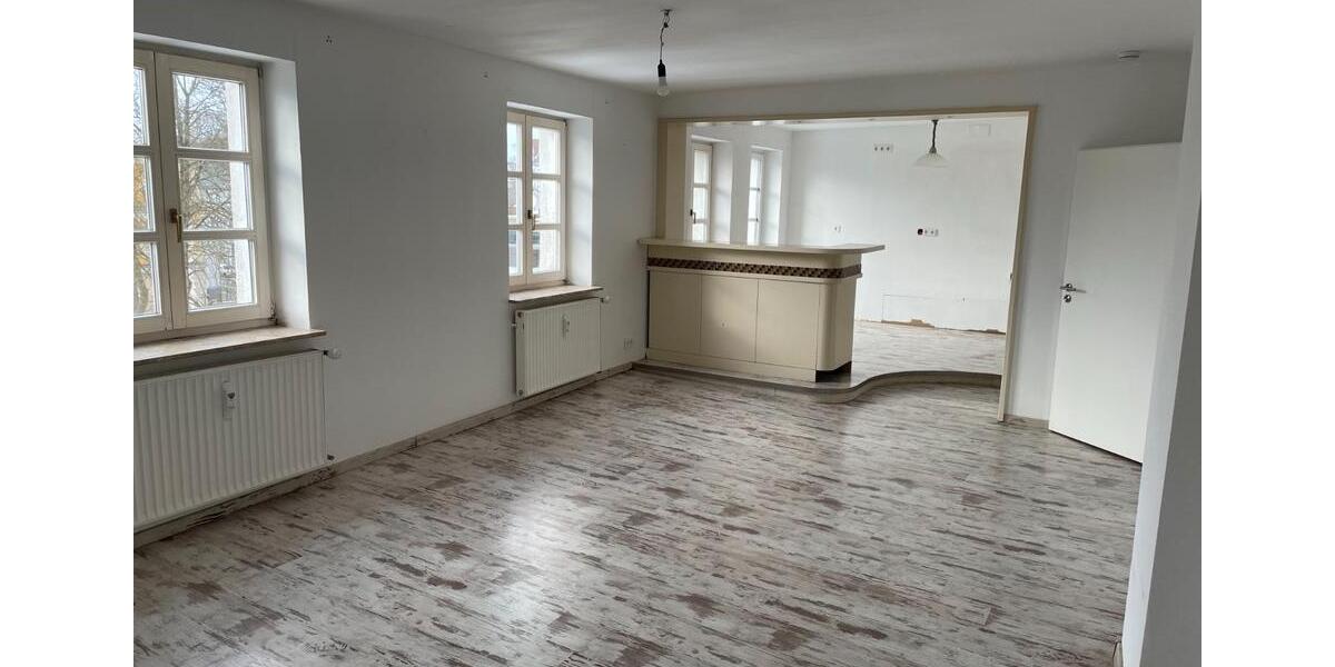Dachgeschoßwohnung Lüdenscheid - 3.5 Zimmer, 88 m&sup2;, 700&euro; | Angebot:26548250