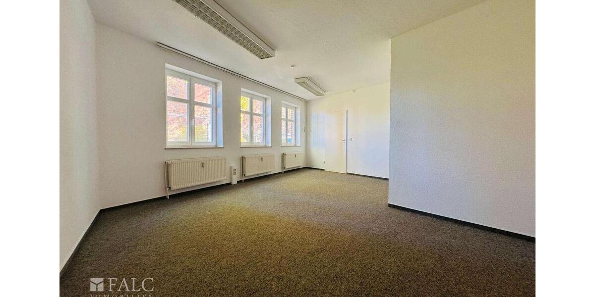 Gewerbeobjekt Gadebusch - 935&euro; | Angebot:26442085