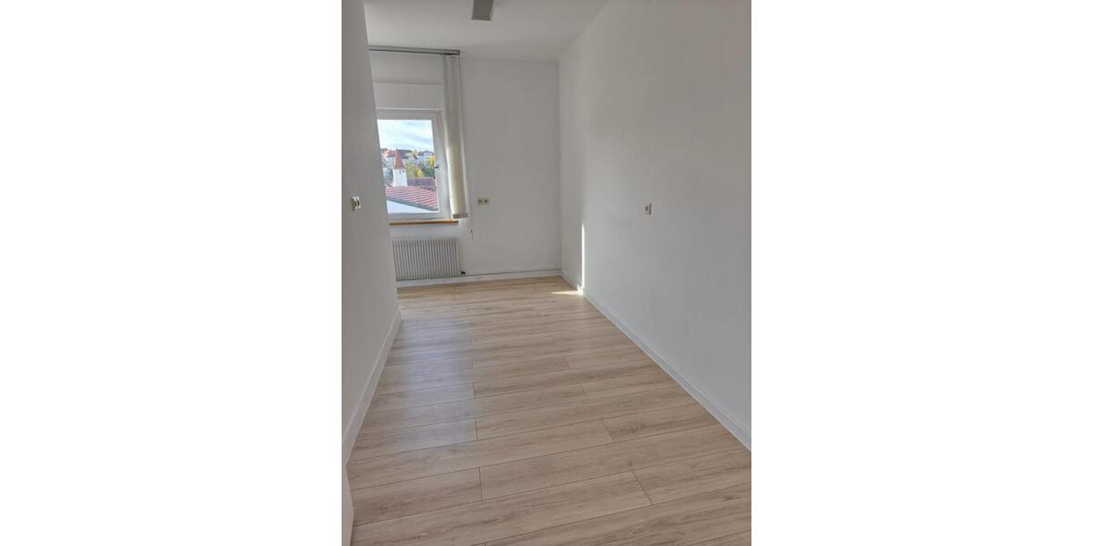 Gewerbeobjekt Hechingen - 750&euro; | Angebot:24423405